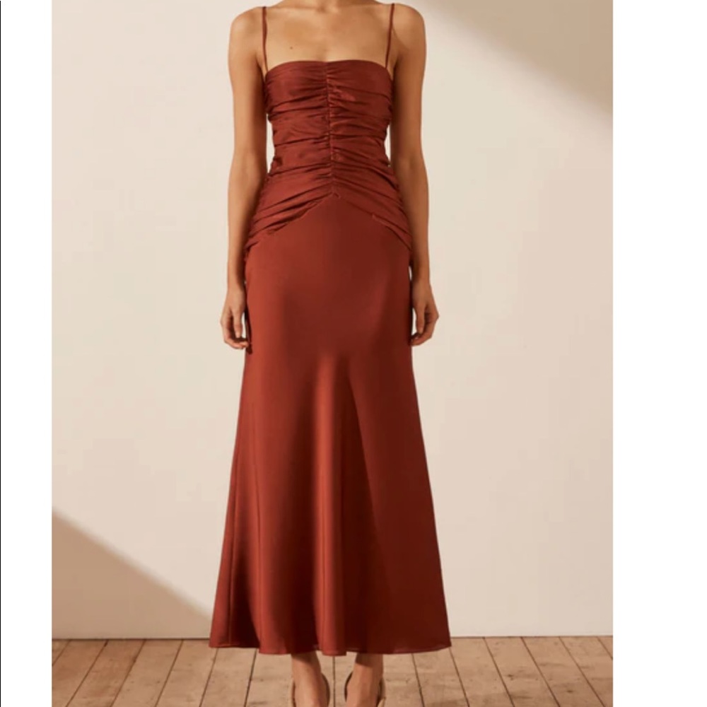 Shona Joy, Luxe Ruched Bodice Midi Dress, Sangria color, size US 2 / AUS 6